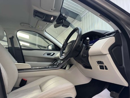 Land Rover Range Rover Velar 2.0 Range Rover Velar SE D180 Auto 4WD 5dr 51