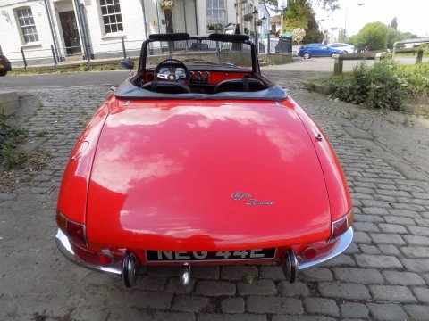Alfa Romeo Spider 1600 Duetto 57