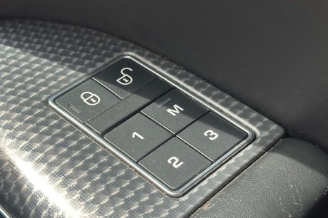 Land Rover Range Rover Sport 3.0 SD V6 HSE Dynamic SUV 5dr Diesel Auto 4WD Euro 6 (s/s) (306 ps) 39