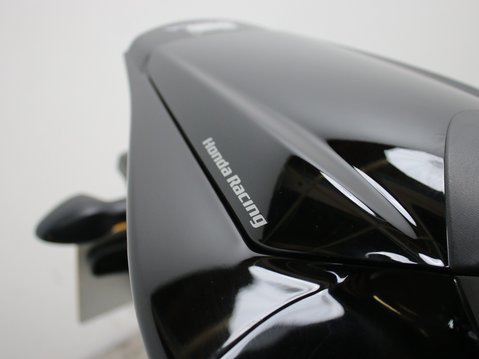Honda CBR1000RR Fireblade CBR 1000 RA-G Fireblade 24