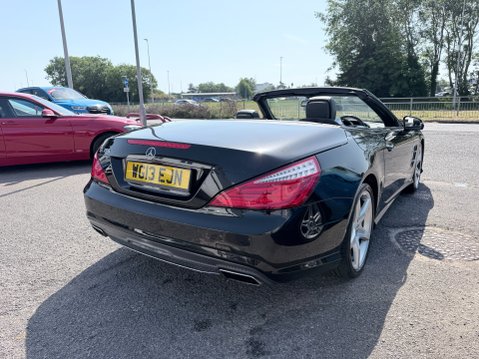 Mercedes-Benz SL Series 3.5 SL350 5