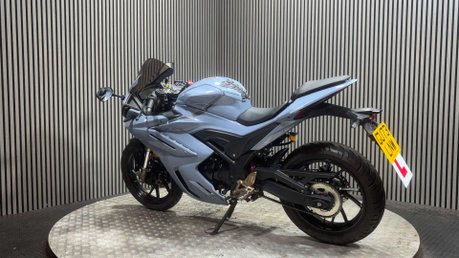 Sinnis GPX 125 Super Sports Petrol Manual Euro 5 (12 ps) 6