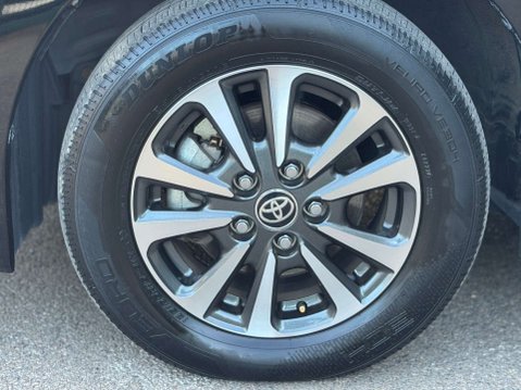 Toyota Esquire Hybrid 1.8 Hybrid Gi Edition 7 Seater 80