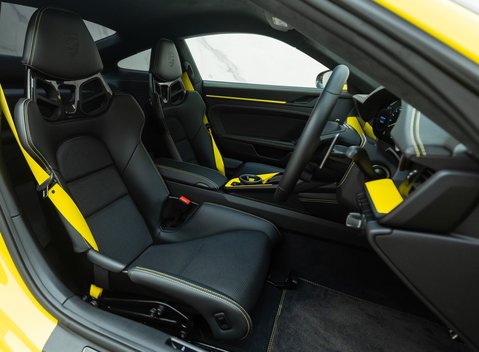 Porsche 911 GT3 TOURING (992) 14