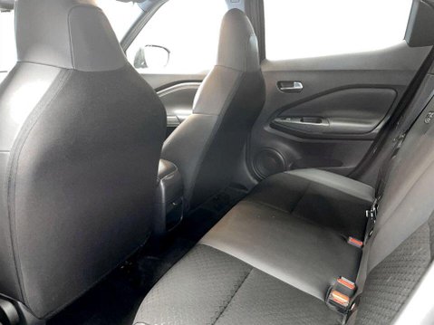 Nissan Juke 1.6 N-Connecta SUV 5dr Petrol Hybrid Auto Euro 6 (143 ps) Sat Nav 20