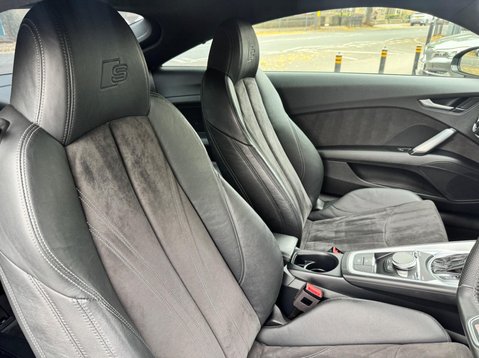 Audi TT TFSI S LINE 18