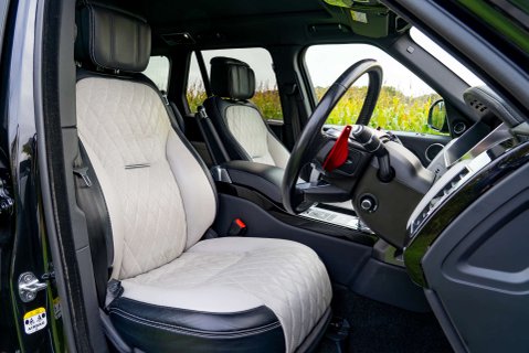Land Rover Range Rover SV Autobiography Dynamic 11