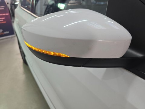 Volkswagen Polo 1.0 TSI BlueMotion Tech BlueMotion Euro 6 (s/s) 5dr 44