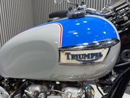 Triumph Bonneville JUBILEE 1977 ONLY 8K STUNNING CLASSIC BIKE NEW MOT 25