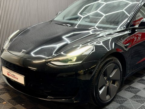 Tesla Model 3 Standard Range Plus Auto RWD 4dr 18