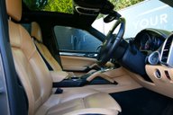 Porsche Cayenne 3.0 Cayenne S Hybrid Tiptronic S 4WD 5dr 18