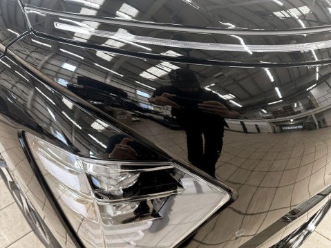Hyundai KONA 65.4kWh Ultimate SUV 5dr Electric Auto (218 ps) Air Con - Alloy Wheels - Bl 9