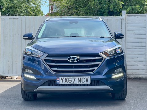 Hyundai TUCSON (Sold)1.7 CRDi Blue Drive SE Nav SUV 5dr Diesel DCT Euro 6 (s/s) (141 ps) 3
