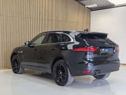 Jaguar F-Pace 2.0 F-PACE Portfolio AWD D Auto 4WD 5dr 21