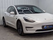Tesla Model 3 Model 3 Long Range AWD 4WD 4dr 18