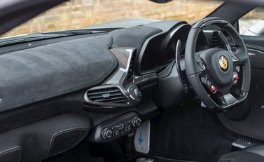 Ferrari 458 Speciale 14