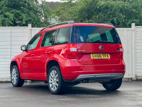 Skoda Yeti 1.2 TSI SE L SUV 5dr Petrol DSG Euro 6 (s/s) (110 ps) 8