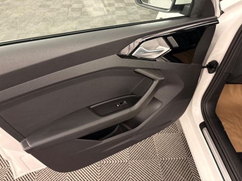 Audi A1 1.0 TFSI 30 Sport Sportback Euro 6 (s/s) 5dr 29