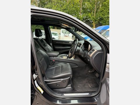 Jeep Grand Cherokee 3.0 V6 CRD Overland SUV 5dr Diesel Auto 4WD Euro 6 (247 bhp) 29