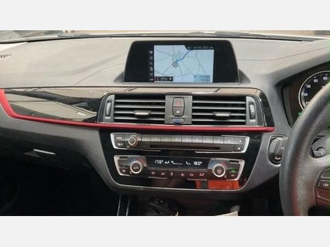 BMW 1 Series 1.5 118i Sport Euro 6 (s/s) 5dr 8