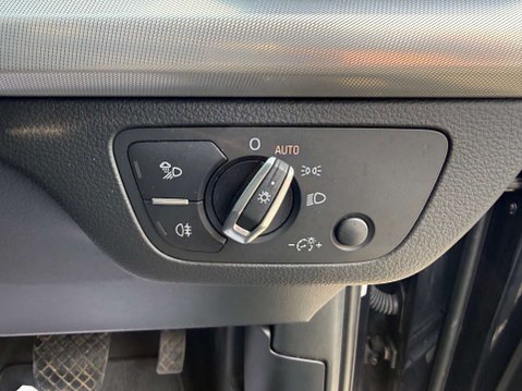 Audi Q5 2.0 Q5 Sport TDI Quattro Semi-Auto 4WD 5dr 44