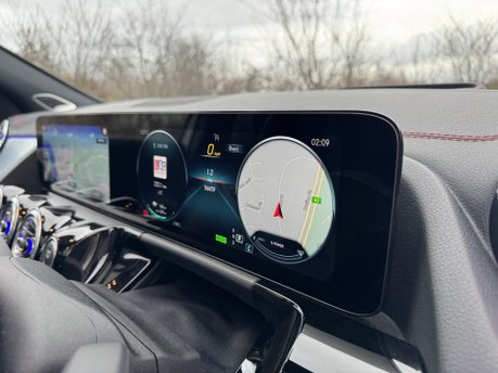 Mercedes-Benz EQA EQA 250 AMG Line Premium Plus Auto Electric PAN ROOF/MEMORY SEATS/VAT Q 28