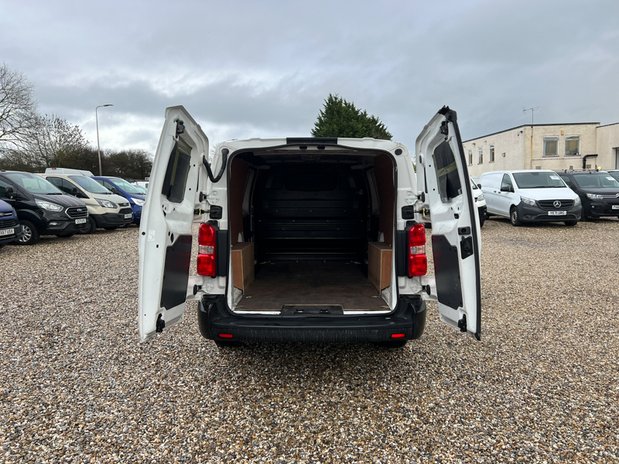Vauxhall Vivaro LWB L2H1 2900 Edition Air Con Sensors EURO 6 NO VA 11