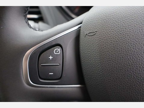 Renault Captur 1.5 Captur Iconic dCi Auto 5dr 25