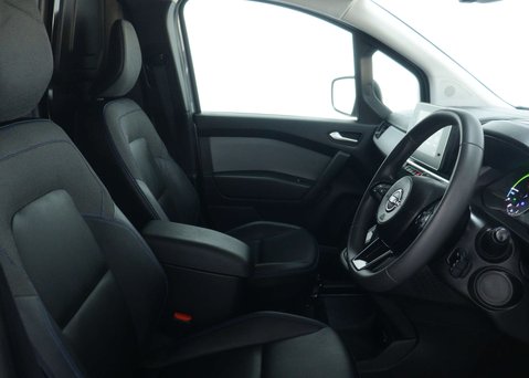 Nissan Townstar 45kWh Tekna Panel Van 6dr Electric Auto L1 (122 ps) 39