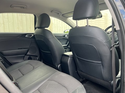Kia Ceed 1.6 CRDi 3 Hatchback 5dr Diesel Manual Euro 6 (s/s) (114 bhp) 16