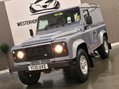 Land Rover Defender 2.4 TDCi Hard Top SUV 4WD SWB Euro 4 3dr 8