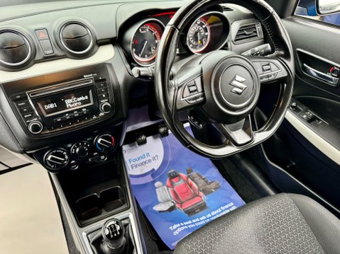 Suzuki Swift 1.2 Dualjet MHEV SZ-L Euro 6 (s/s) 5dr 12