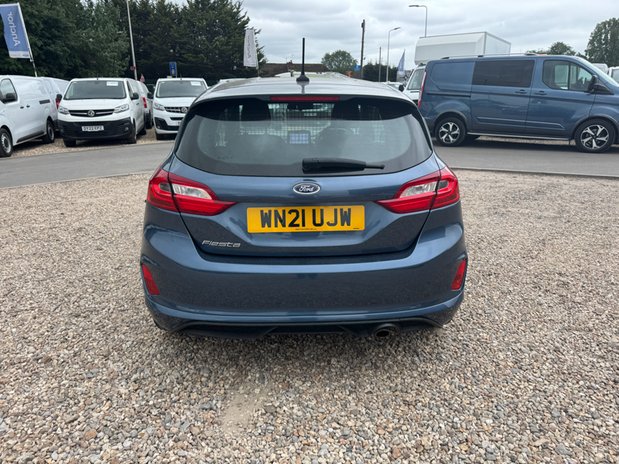Ford Fiesta Petrol SWB L1H1 Low Roof Sport Air Con Alloys EURO 6 NO VAT 7