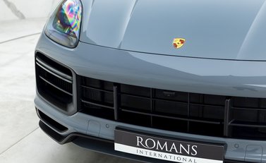 Porsche Cayenne Turbo GT 24