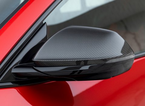 Lamborghini Urus 30