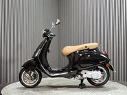 Piaggio Vespa Primavera 2021 ONLY 612 MILES NEW MOT SERVICED 50CC AUTO 8