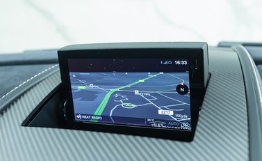 Aston Martin Vantage GT8 17