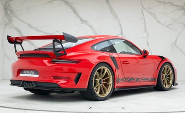 Porsche 911 GT3 RS (991.2) 3