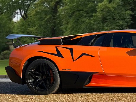 Lamborghini Murcielago LP760-4 SV 12