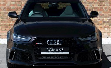 Audi RS6 Avant Performance 4