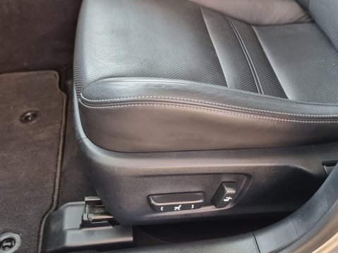 Lexus Is 300H PREMIER 35