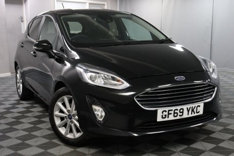 Ford Fiesta TITANIUM X 19