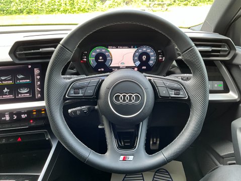 Audi A3 1.4 TFSIe 40 S line Sportback S Tronic Euro 6 (s/s) 5dr 13kWh 18