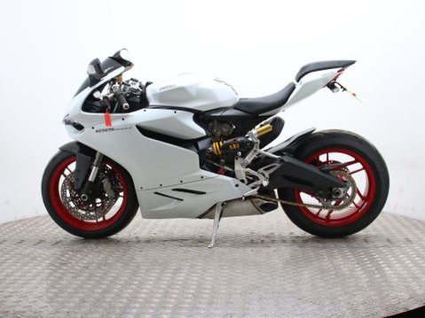 Ducati 899 Panigale 899 PANIGALE 7