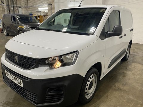 Peugeot Partner BLUEHDI PROFESSIONAL PREMIUM PLUS L1 1
