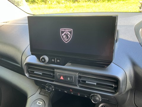 Peugeot Partner 1.5 BlueHDi 1000 Professional Standard Panel Van SWB Euro 6 (s/s) 5dr 26