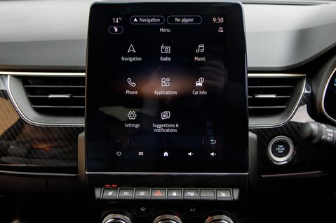 Renault Arkana E-TECH ENGINEERED 25