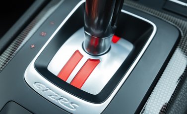 Porsche 911 GT2 RS Weissach (991) 24