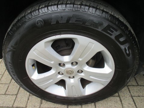 Vauxhall Antara 2.2 CDTi Exclusiv 2WD Euro 5 (s/s) 5dr 12