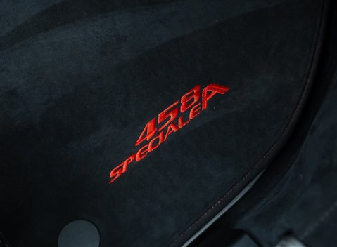Ferrari 458 Speciale Aperta 27